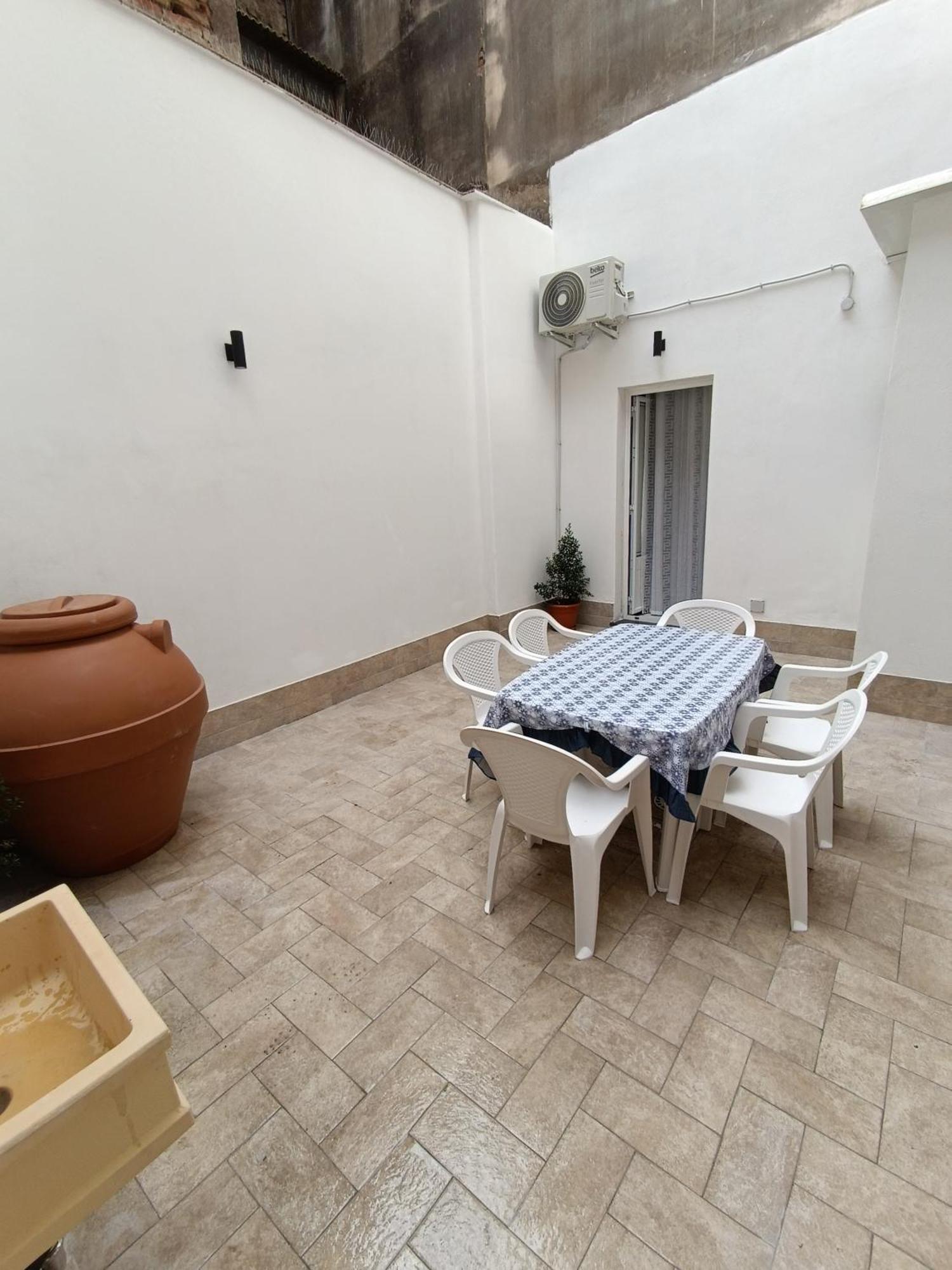 Terrazzo Garibaldi Holiday Home Catánia Buitenkant foto